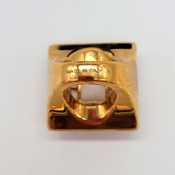 Vita Fede Clear Reisen with pinkish Glow on Gold-Tone Rings NEW